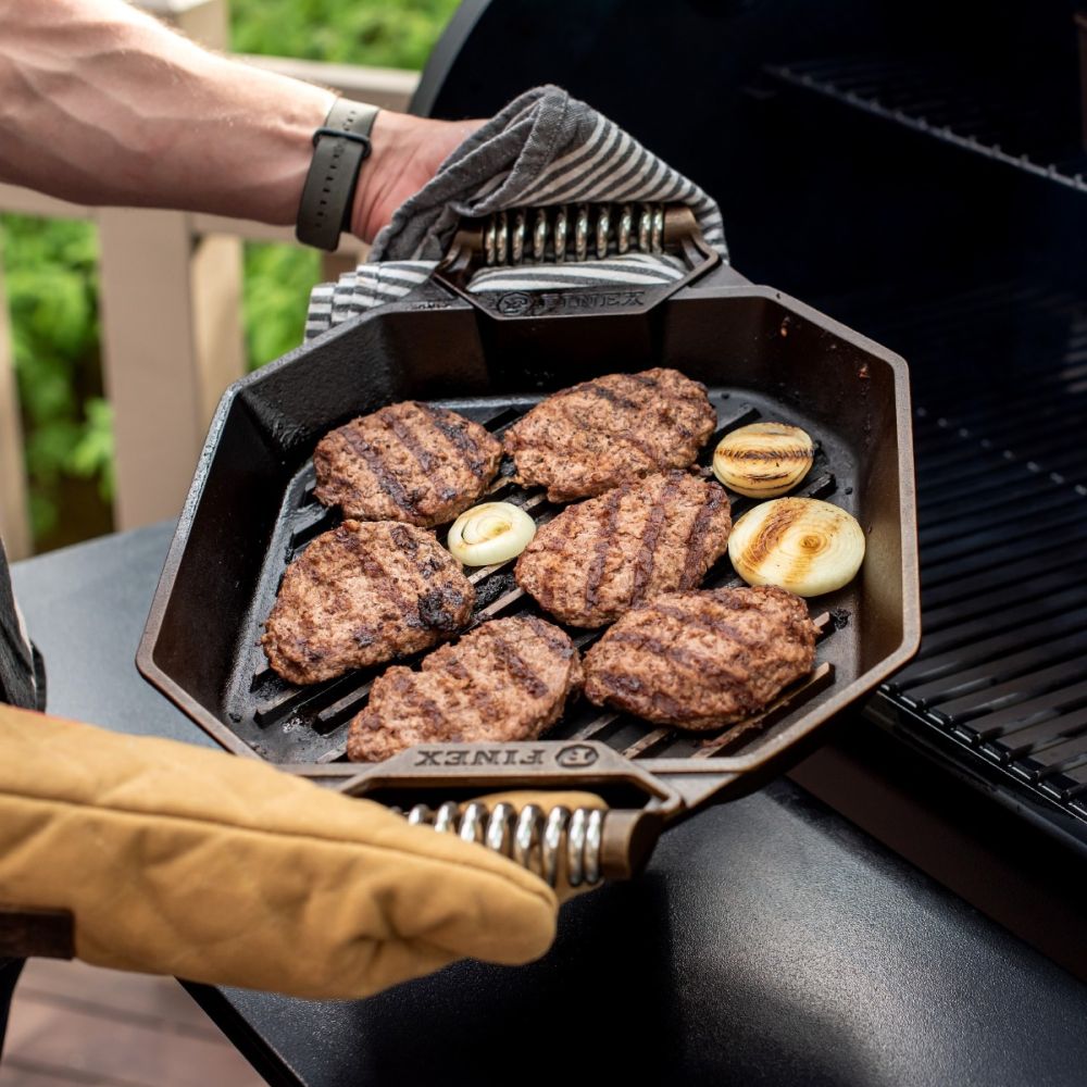 2022-08-12_-_finex_grill_pan_12_burgers_1_.jpg