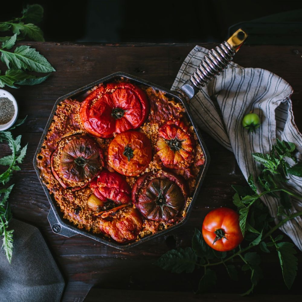 finex-skillet-12-with-lid-tomatoes_1.jpg